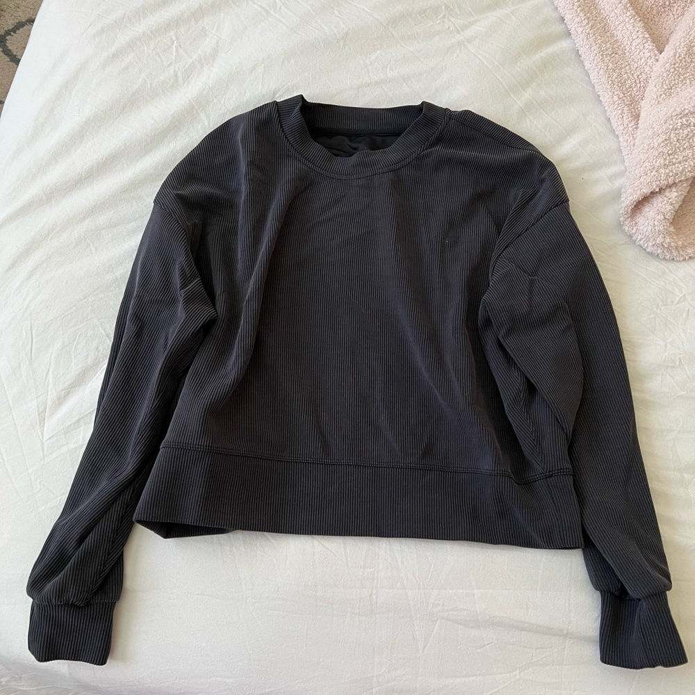 Lululemon Softstreme Perfectly Oversized Cropped Crew 🍋